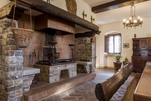 Interior - Villa Radda by MMega (Gaiole In Chianti)