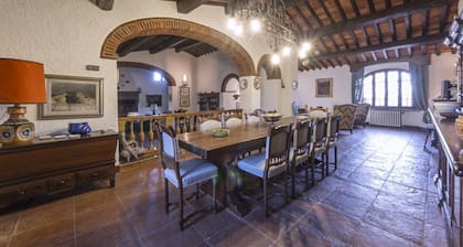 Villa Radda by MMega