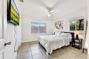 3 chambres, fer et planche Ă repasser, lit parapluie, Wi-Fi gratuit