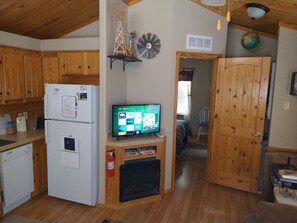 1 bedroom, free WiFi, bed sheets, alarm clocks