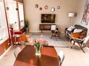 Smart TV, fireplace, video games