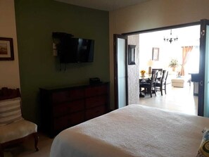 2 Schlafzimmer, kostenloses WLAN, Bettwäsche, Rollstuhlgeeignet