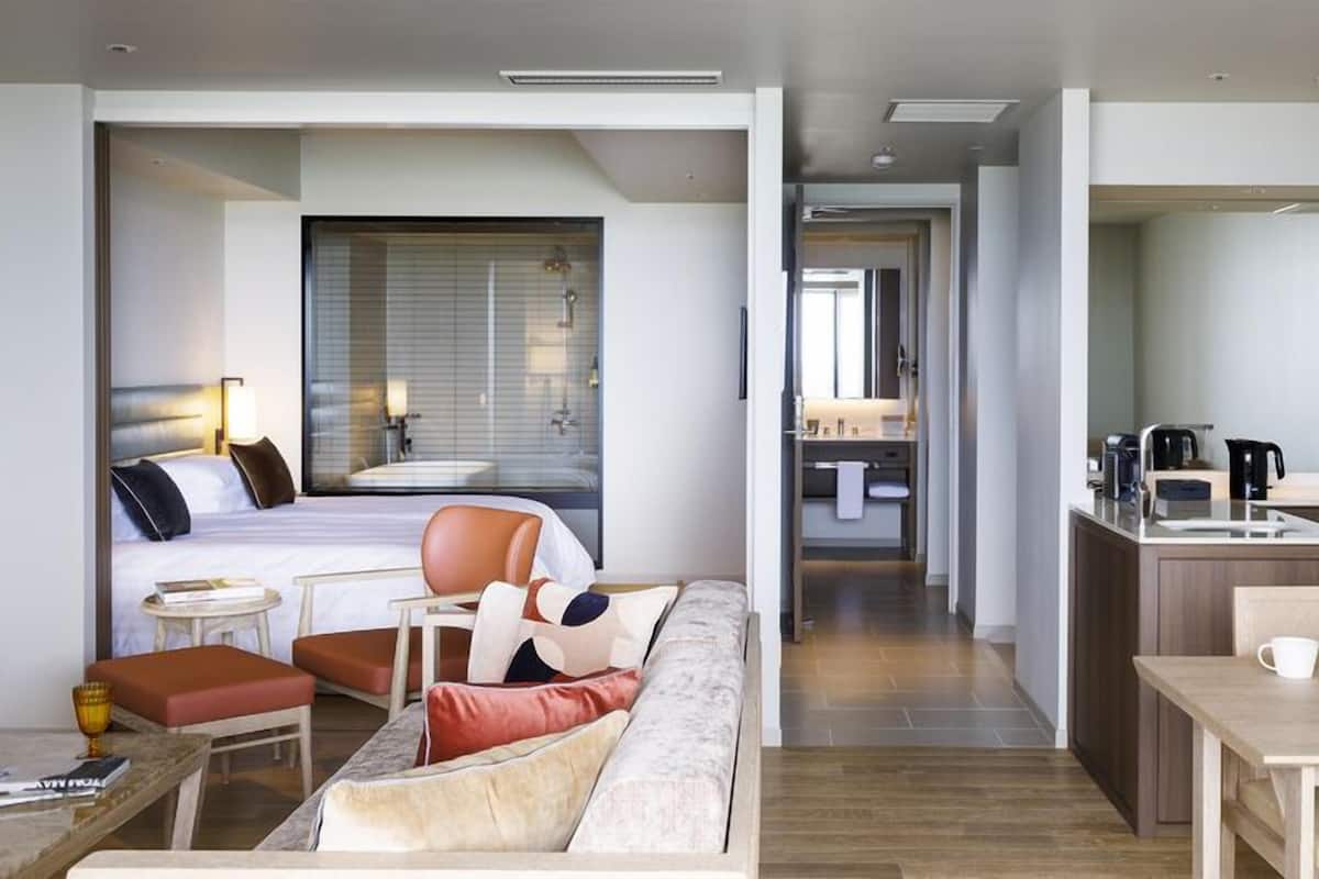 In-room safe, blackout drapes, iron/ironing board, free WiFi