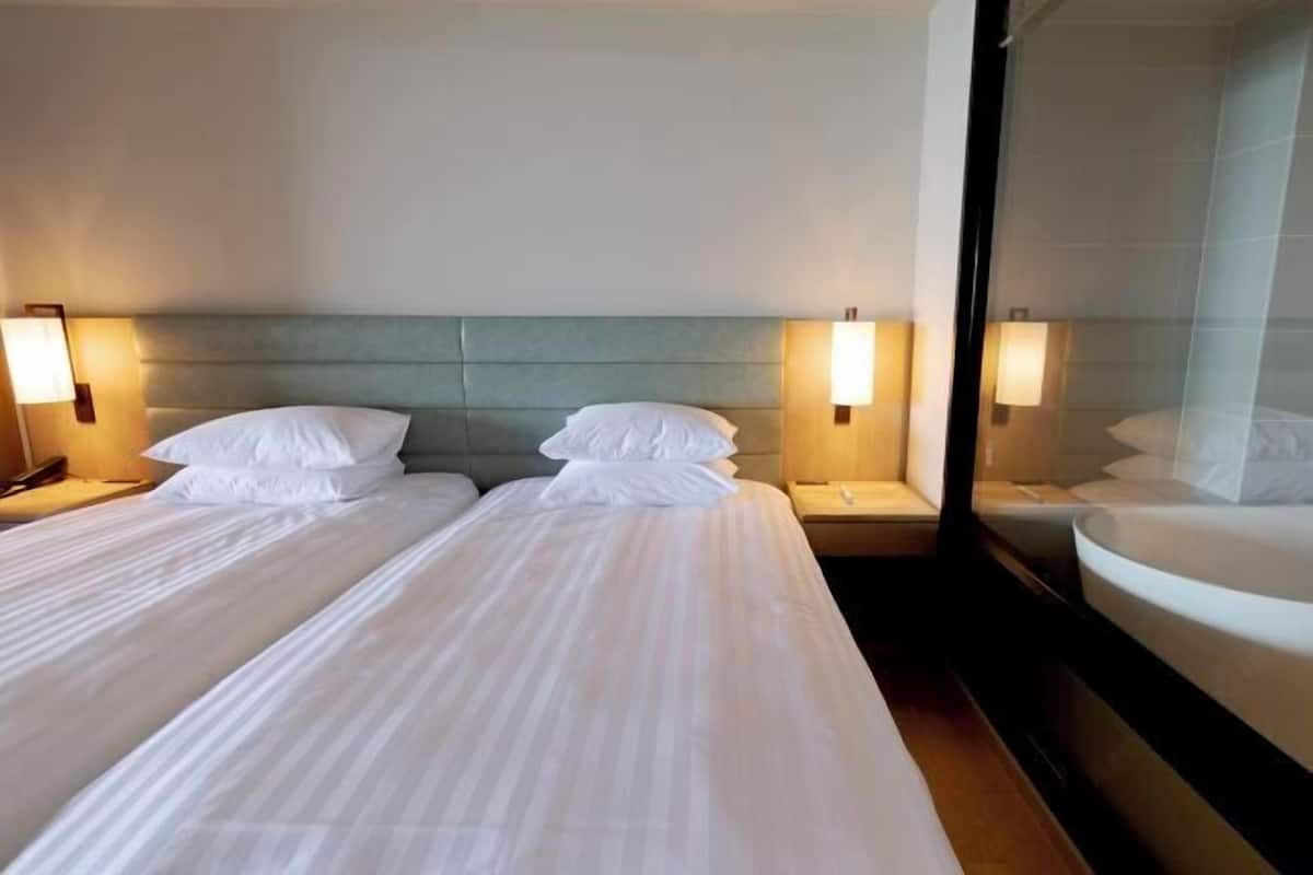 In-room safe, blackout drapes, iron/ironing board, free WiFi