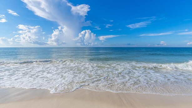 On the beach - Phoenix VI by Brett Robinson Vacations (Orange Beach)