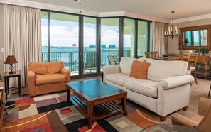 Condo, 2 Bedrooms | Living room