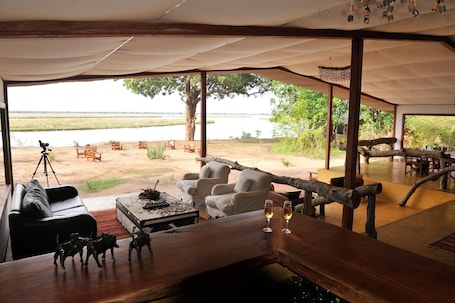 Restaurant. Potato Bush Camp