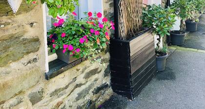 Rose Cottage Beddgelert Set on the Banks of the River Colwyn Snowdonia