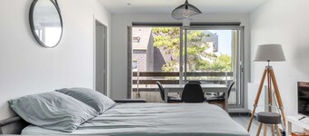 Bright apartment - With balcony 400m from the beach