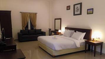 Hochwertige Bettwaren, kostenloses WLAN, BettwÀsche