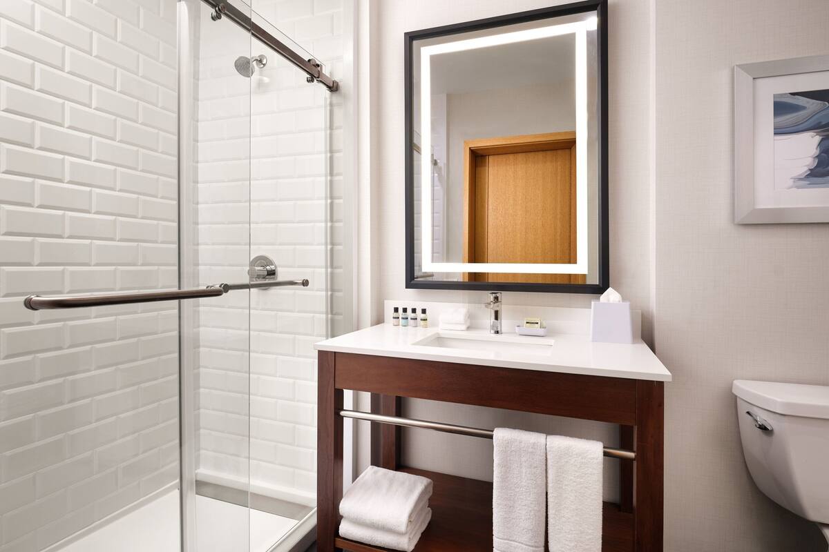 1 bedroom, iron/ironing board, free cots/infant beds, free wifi