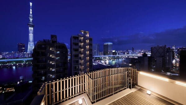 Executive-Zimmer, Nichtraucher (Rooftop Terrace, 58sqm, 5 people) | Terrasse/Patio