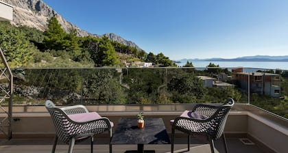 Luxury Apartment Podgora-Zora