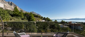 Luxury Apartment Podgora-Zora