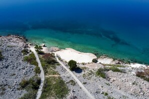 Aerial view - Beachfront House Nada (Karlobag)