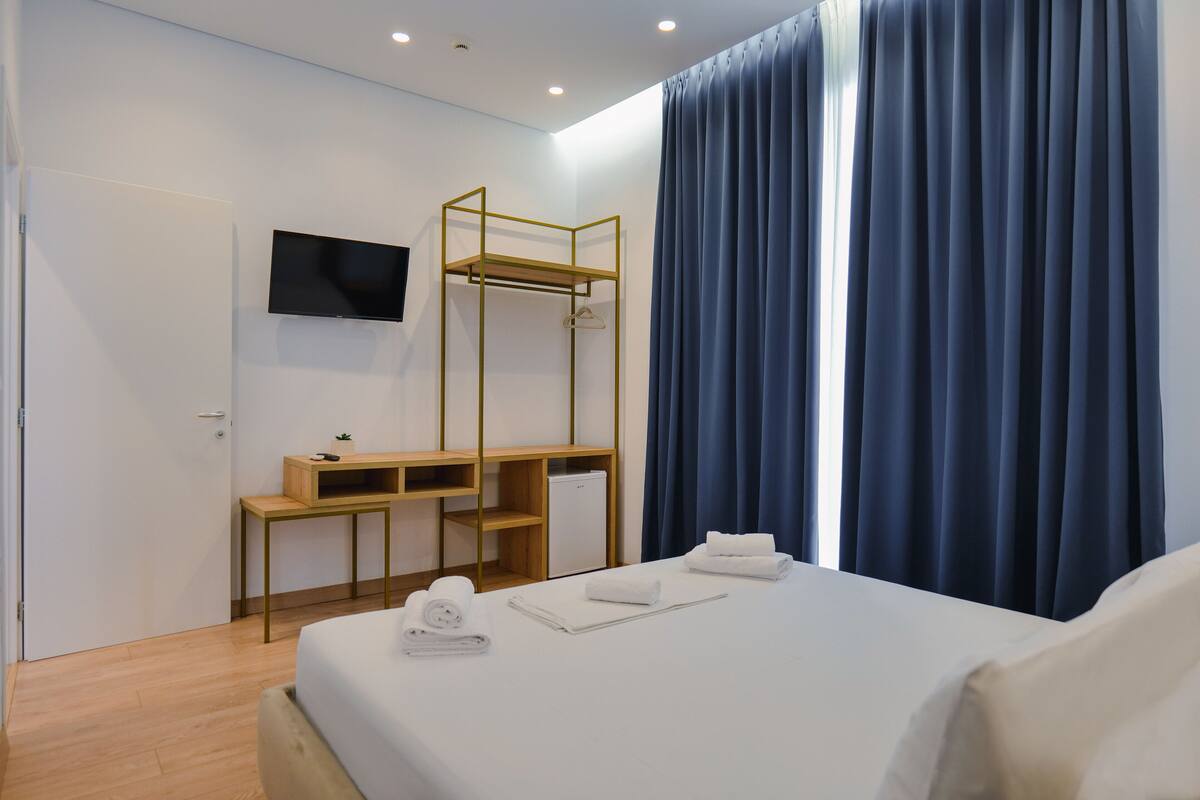 Sistema de insonorización, wifi gratis y ropa de cama