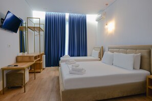 Triple Room | Soundproofing, free WiFi, bed sheets - Otto Hotel (Ksamil)