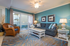 TV, Netflix, DVD player, streaming services - Bay View! Beautifully furnished 2BD, 2BA, Conv. Ctr., Wi Fi, Indoor pool, Gym, Short Walk to the Beach! (Ocean City)