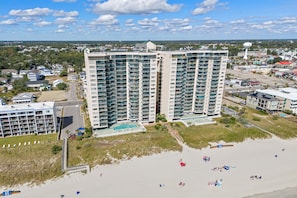 Exterior - 15% off remaining weeks thru July Sat to Sat. 4BR 3BA OF Condo in Ocean Drive. (North Myrtle Beach)