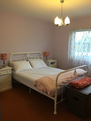 3 bedrooms, iron/ironing board