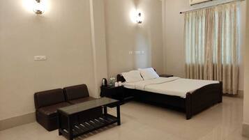 Deluxe Room | Bed sheets