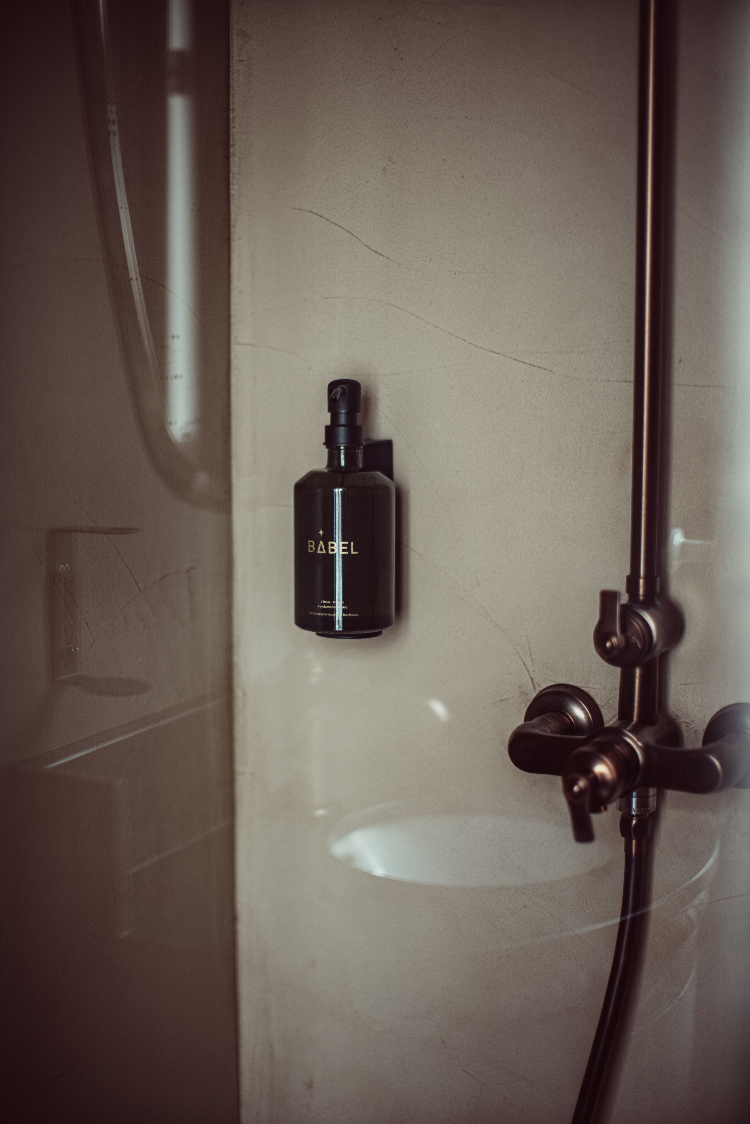 superior double room | bathroom | shower, rainfall showerhead, free toiletries, hair dryer