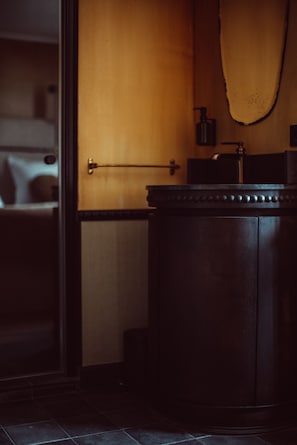 Superior Twin Room | Bathroom
