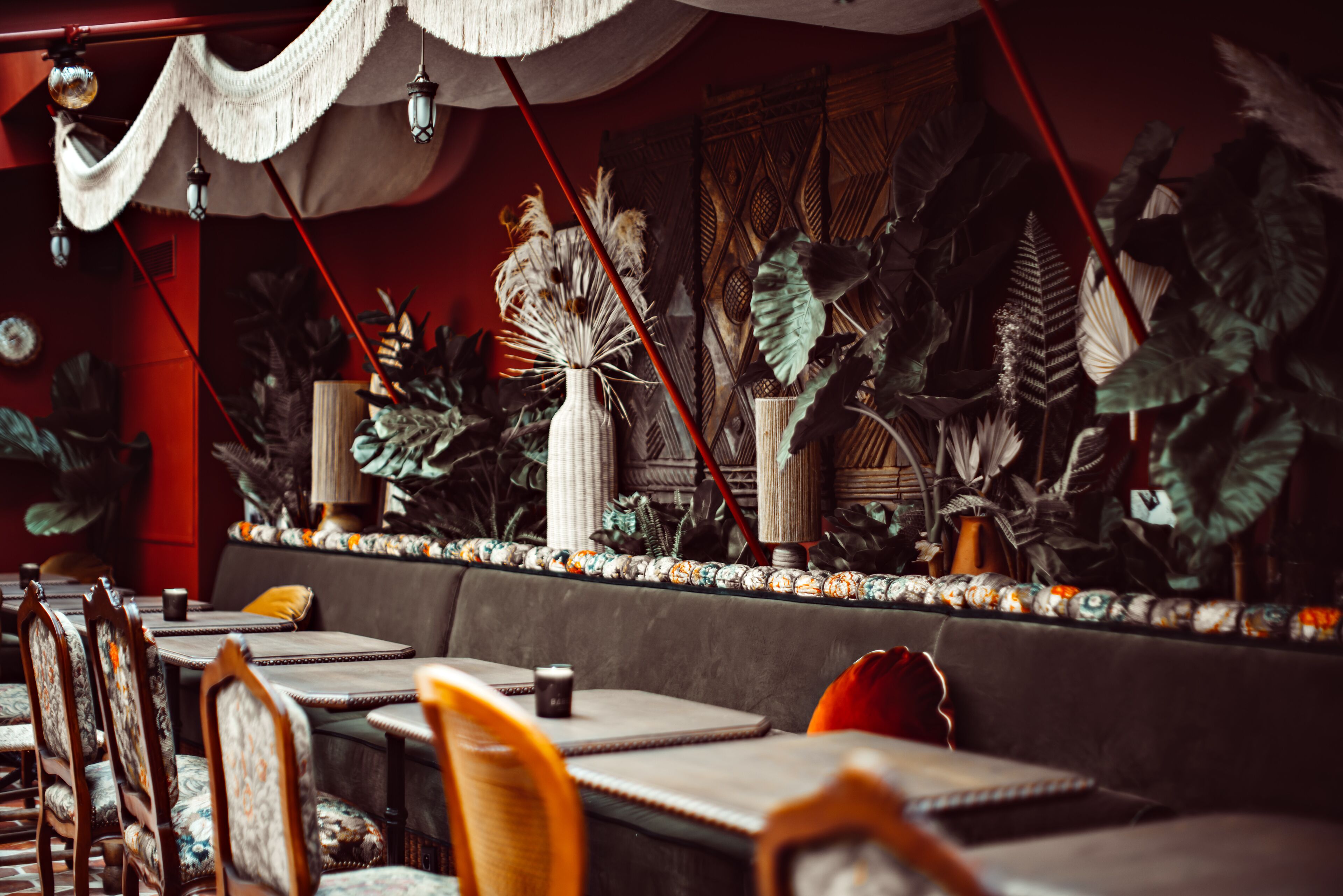 daily continental breakfast (eur 18 per person)