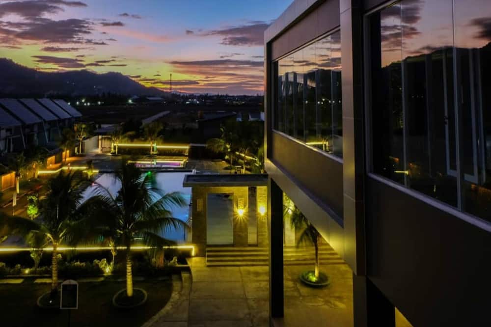 Aston Gorontalo Hotel & Convention Center