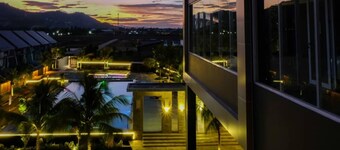 แอสตัน โกรอนตาโล โรงแรม & คอนเวนชั่น เซ็นเตอร์