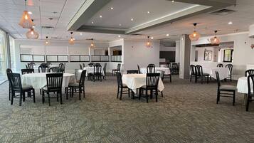 Café da manhã continental grátis todos os dias