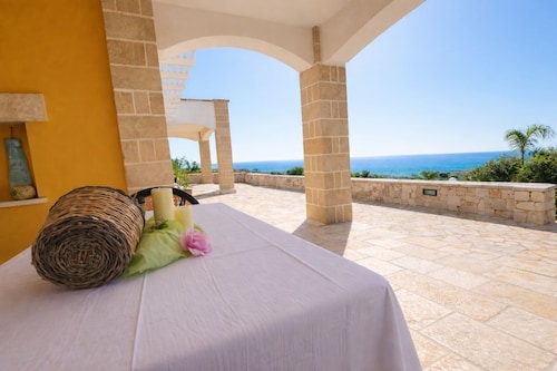 Panoramic villa with beautiful view at the Maldives of Salento