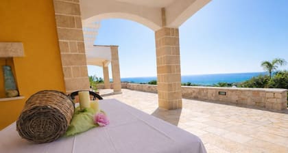 Panoramic villa with beautiful view at the Maldives of Salento