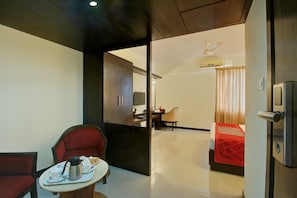 Suite Room - Hotel Himalaya By Monarch (Bengaluru)