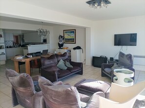 Televisie en een stereo