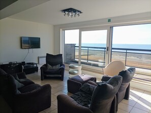 Televisie en een stereo