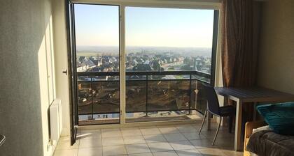 SPECTACULAR SEAVIEW NEAR BRUGES - SPACIOUS APARTMENT 3 BEDROOMS 2 TERRACES