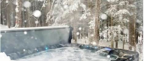Baignoire à remous extérieure