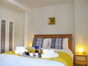 2 bedrooms, free WiFi, bed sheets - 2 bedroom accommodation in Alnwick (Alnwick)