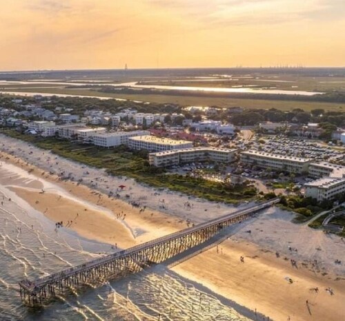 Isle of Palms, SC Oceanfront Sea Cabin 226 - Best Place to Discover Charleston!
