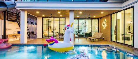 Alberca al aire libre