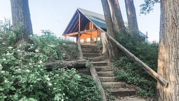 住宿地面