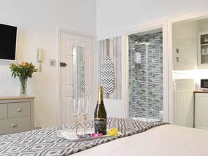 1 Schlafzimmer, kostenloses WLAN, Bettwäsche