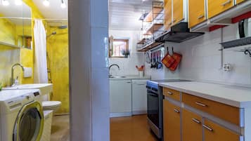 Apartment (A3) | Dapur peribadi | Peti sejuk, ketuhar gelombang mikro, ketuhar, dapur