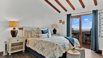 2 Schlafzimmer, Schreibtisch, Bügeleisen/Bügelbrett, Reisekinderbett