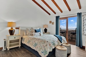 2 bedrooms, desk, iron/ironing board, travel cot