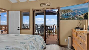 2 Schlafzimmer, Schreibtisch, Bügeleisen/Bügelbrett, Reisekinderbett