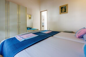 2 bedrooms, iron/ironing board, free WiFi - Apartments Ledy (Novi Vinodolski)