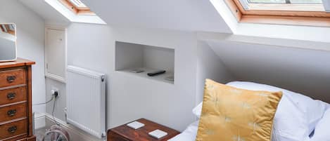 2 chambres, Wi-Fi gratuit, draps fournis