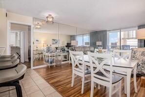 تناول الطعام